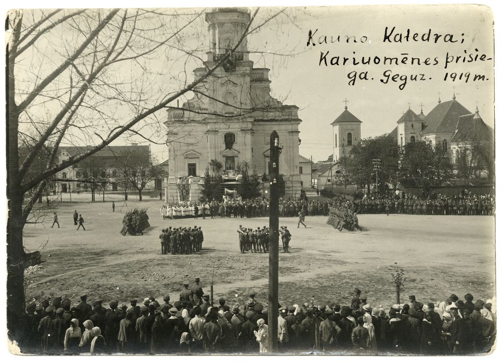 1919-1